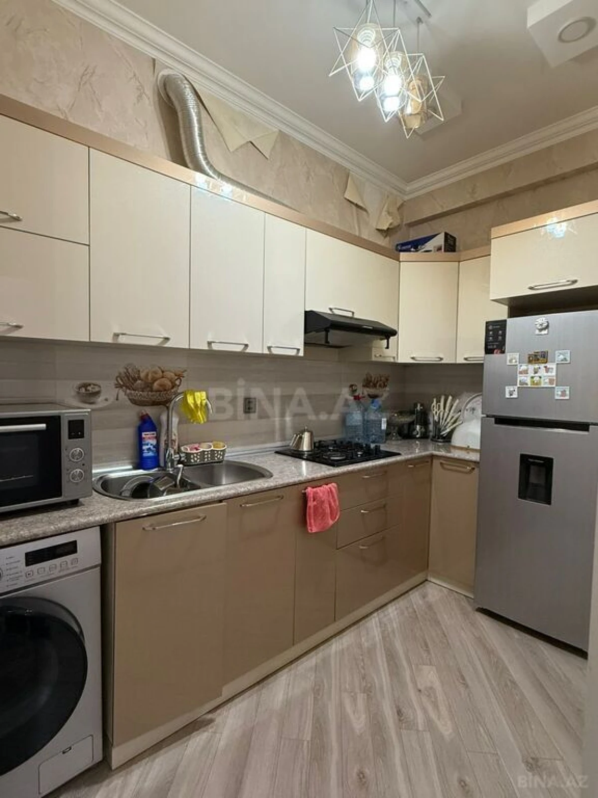 Satılır 2 otaqlı mənzil 58 m²