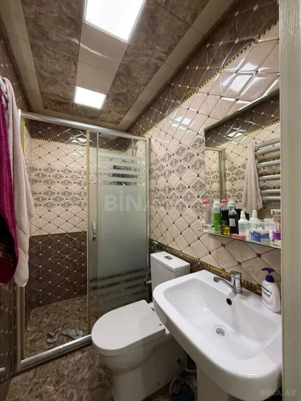 Satılır 2 otaqlı mənzil 58 m²