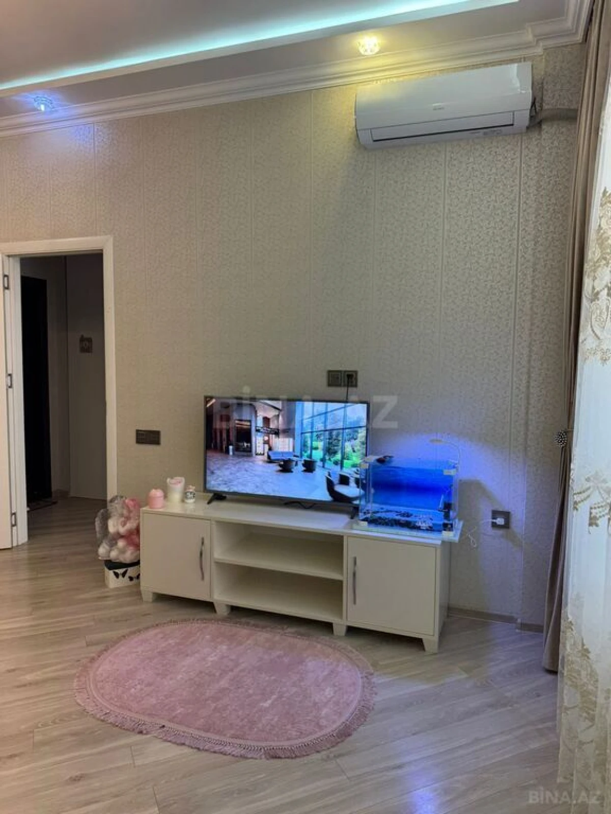 Satılır 2 otaqlı mənzil 58 m²