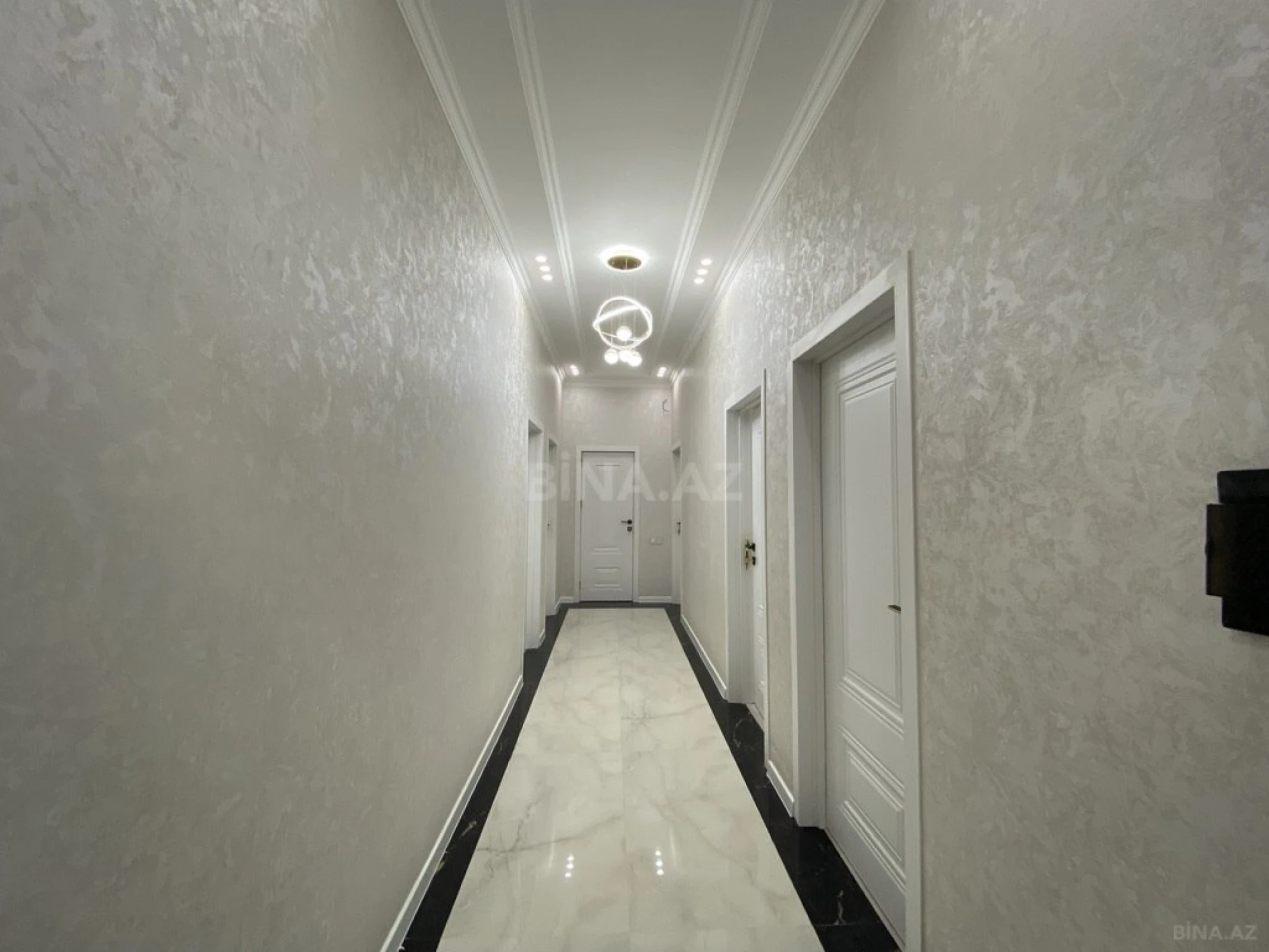 Satılır 4 otaqlı həyət evi 120 m²