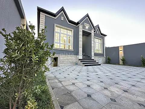 Satılır 4 otaqlı həyət evi 120 m²