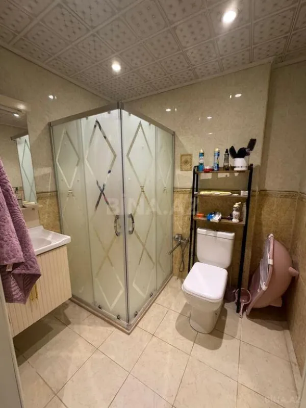 Kirayə verilir 2 otaqlı mənzil 57 m²