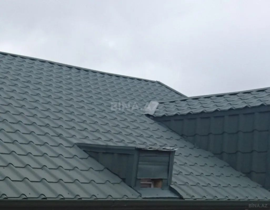 Satılır 6 otaqlı həyət evi 200 m²