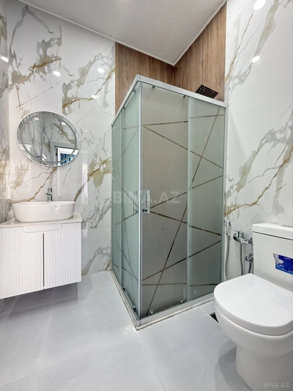 Satılır 4 otaqlı həyət evi 135 m²