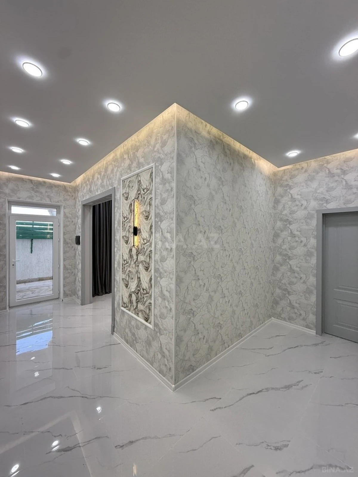 Satılır 4 otaqlı həyət evi 135 m²