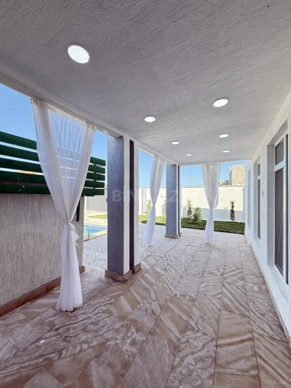 Satılır 4 otaqlı həyət evi 135 m²