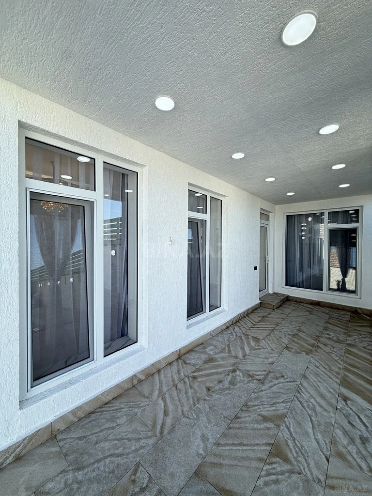 Satılır 4 otaqlı həyət evi 135 m²