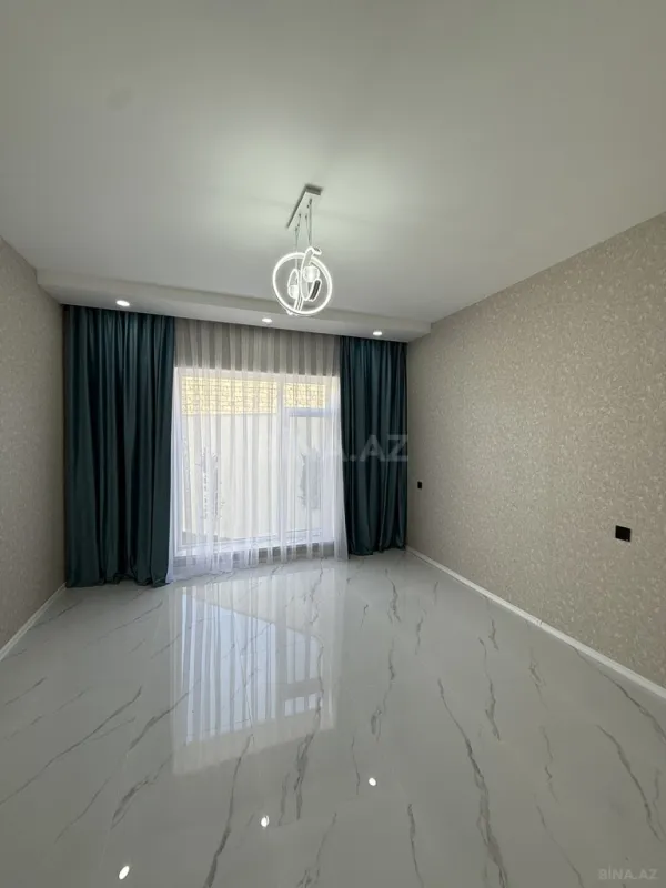 Satılır 4 otaqlı həyət evi 135 m²