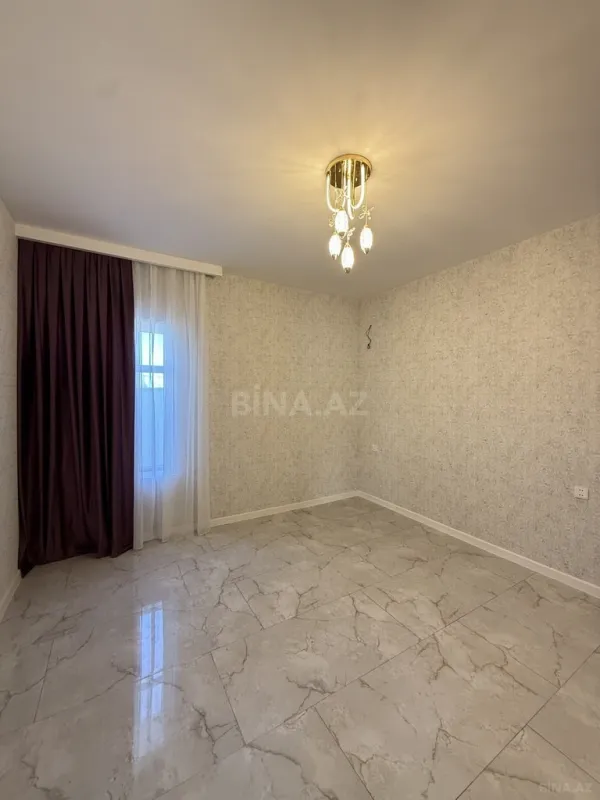 Satılır 4 otaqlı həyət evi 145 m²