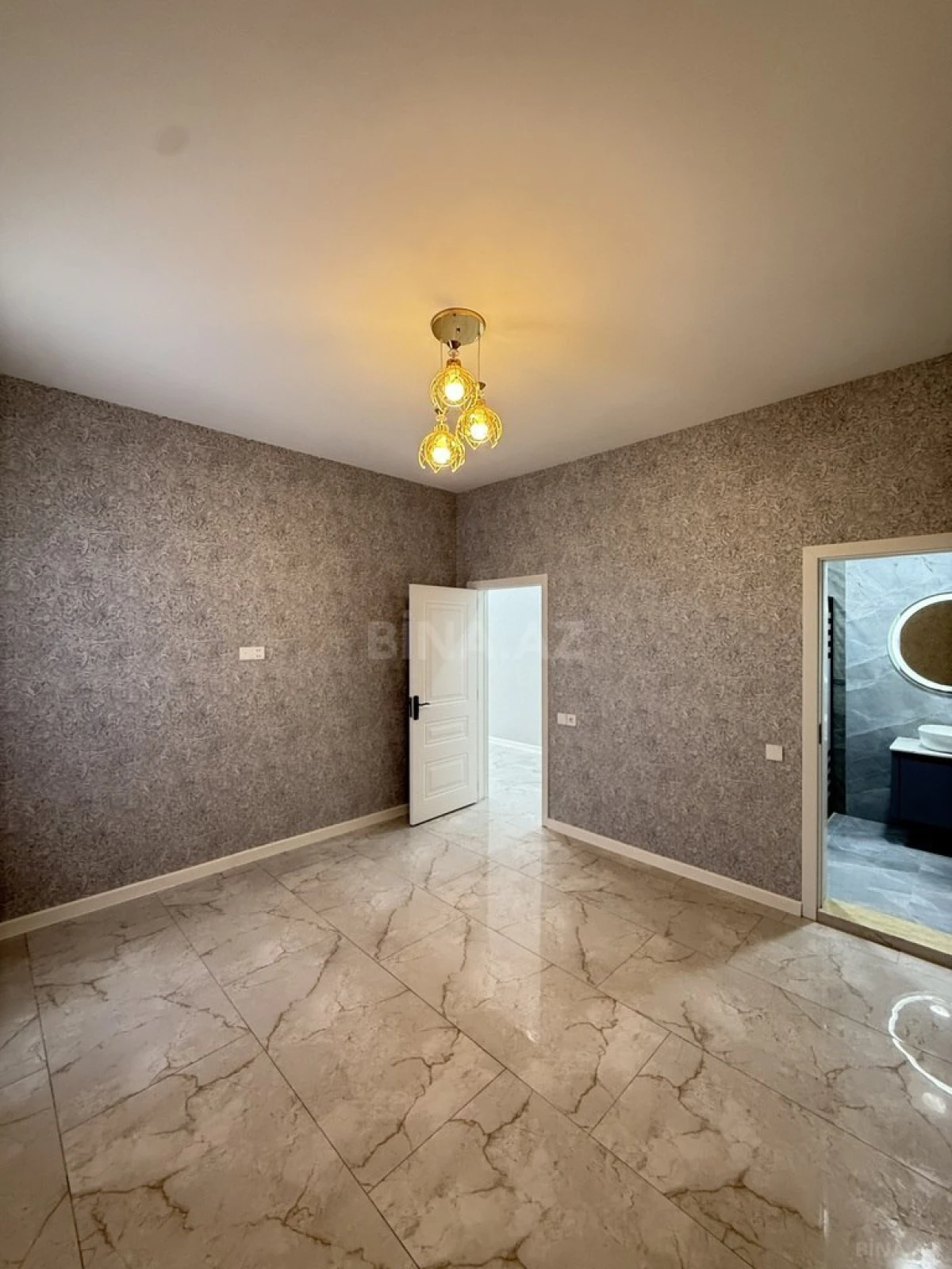 Satılır 4 otaqlı həyət evi 145 m²