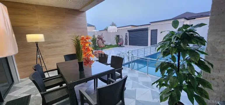 Satılır 4 otaqlı həyət evi 170 m²