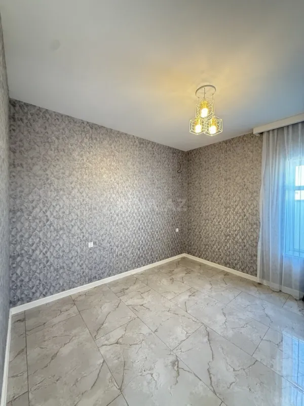 Satılır 4 otaqlı həyət evi 145 m²