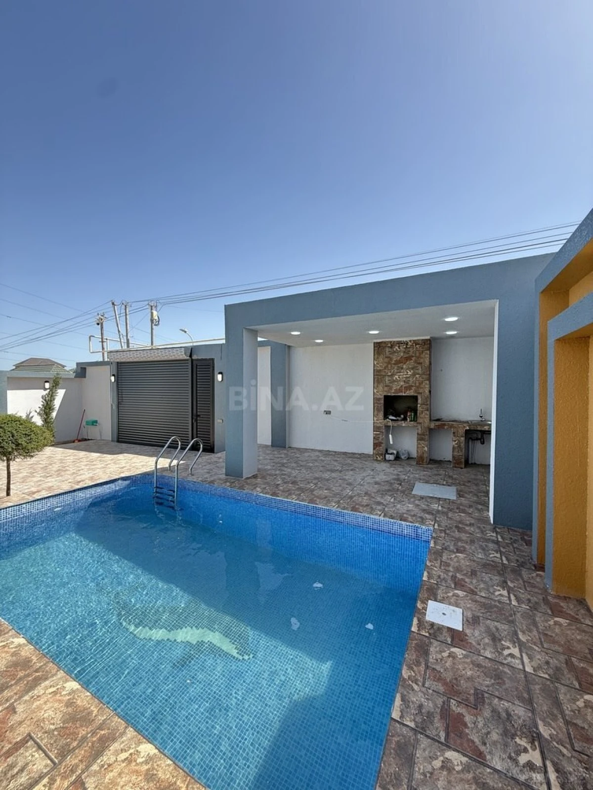 Satılır 4 otaqlı həyət evi 150 m²