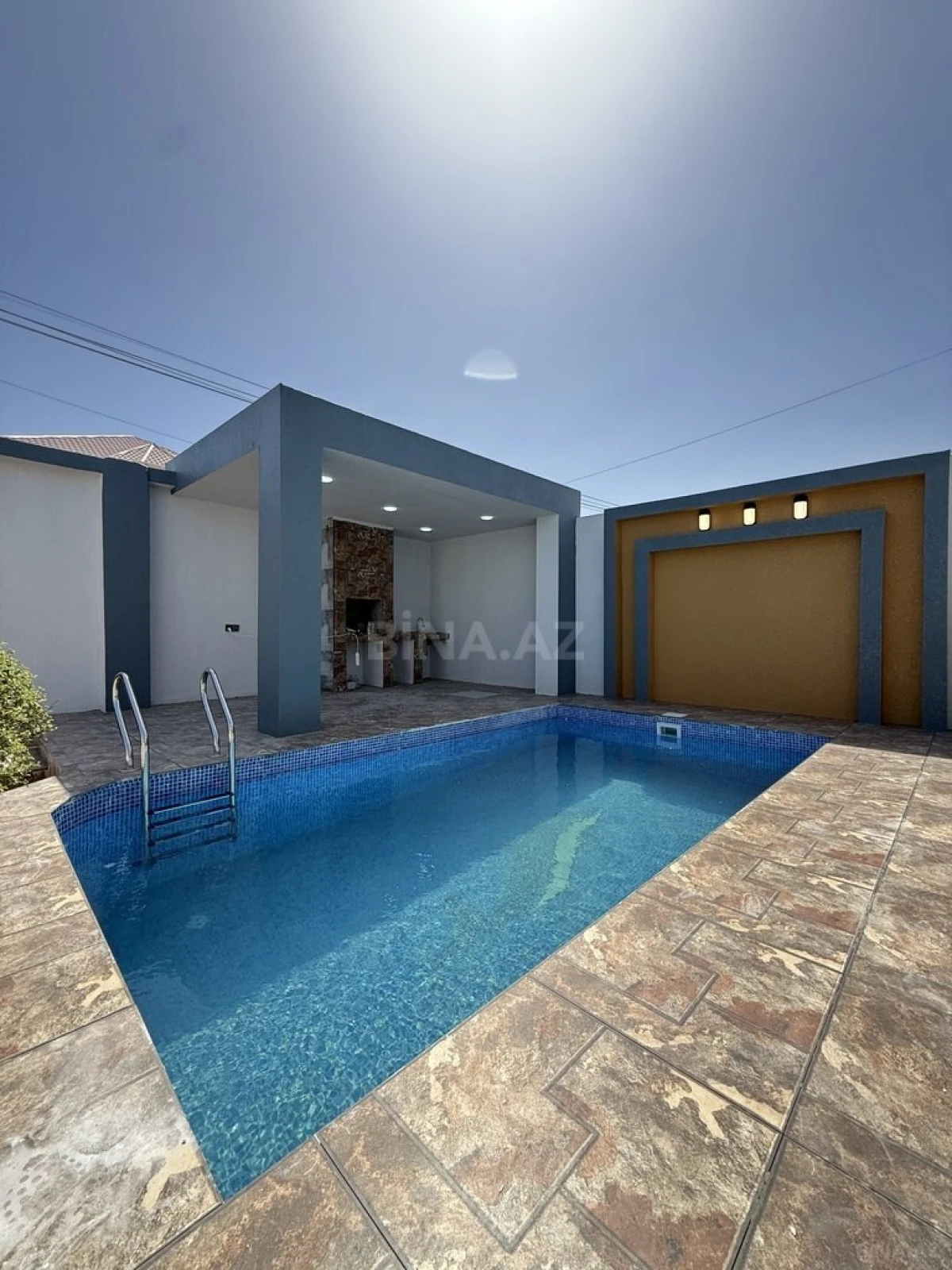 Satılır 4 otaqlı həyət evi 150 m²