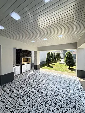 Satılır 5 otaqlı həyət evi 265 m²