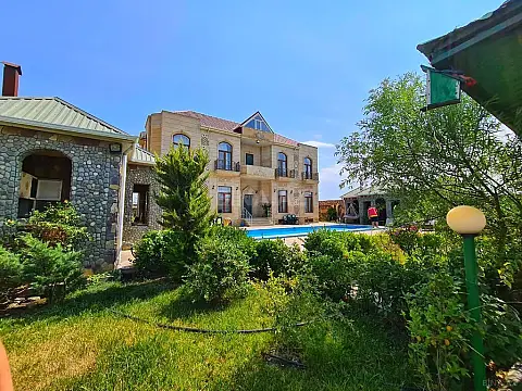 Kirayə verilir 5 otaqlı həyət evi 400 m² — Bakı, Buzovna 5 otaq 400.00 m²