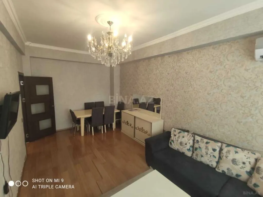 Kirayə verilir 2 otaqlı mənzil 64 m²