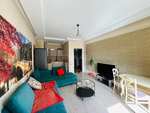 Kirayə verilir 2 otaqlı mənzil 70 m²