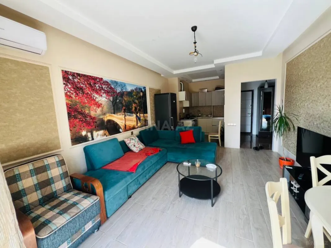Kirayə verilir 2 otaqlı mənzil 70 m²