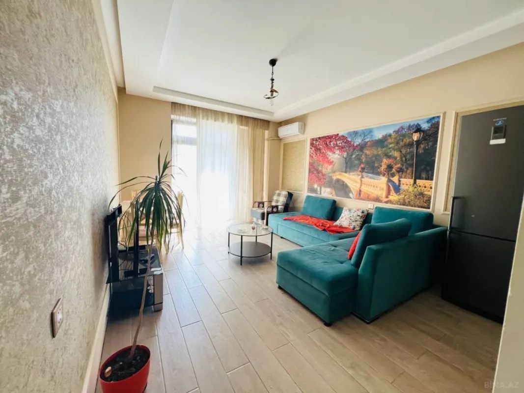 Kirayə verilir 2 otaqlı mənzil 70 m²