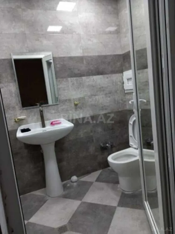 Kirayə verilir 2 otaqlı mənzil 70 m²