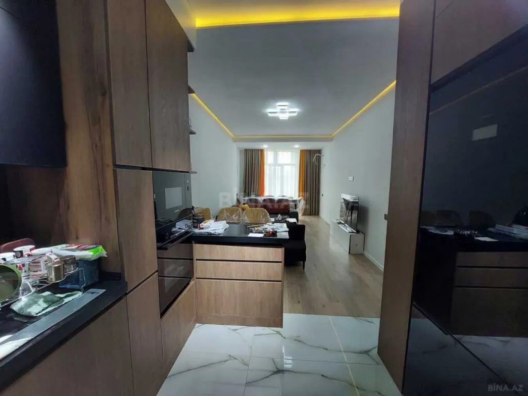Satılır 3 otaqlı mənzil 102 m²