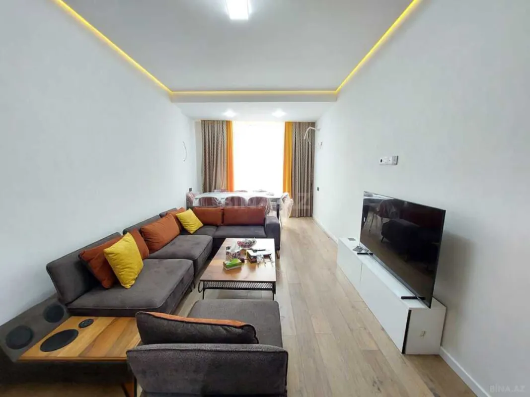 Satılır 3 otaqlı mənzil 102 m²