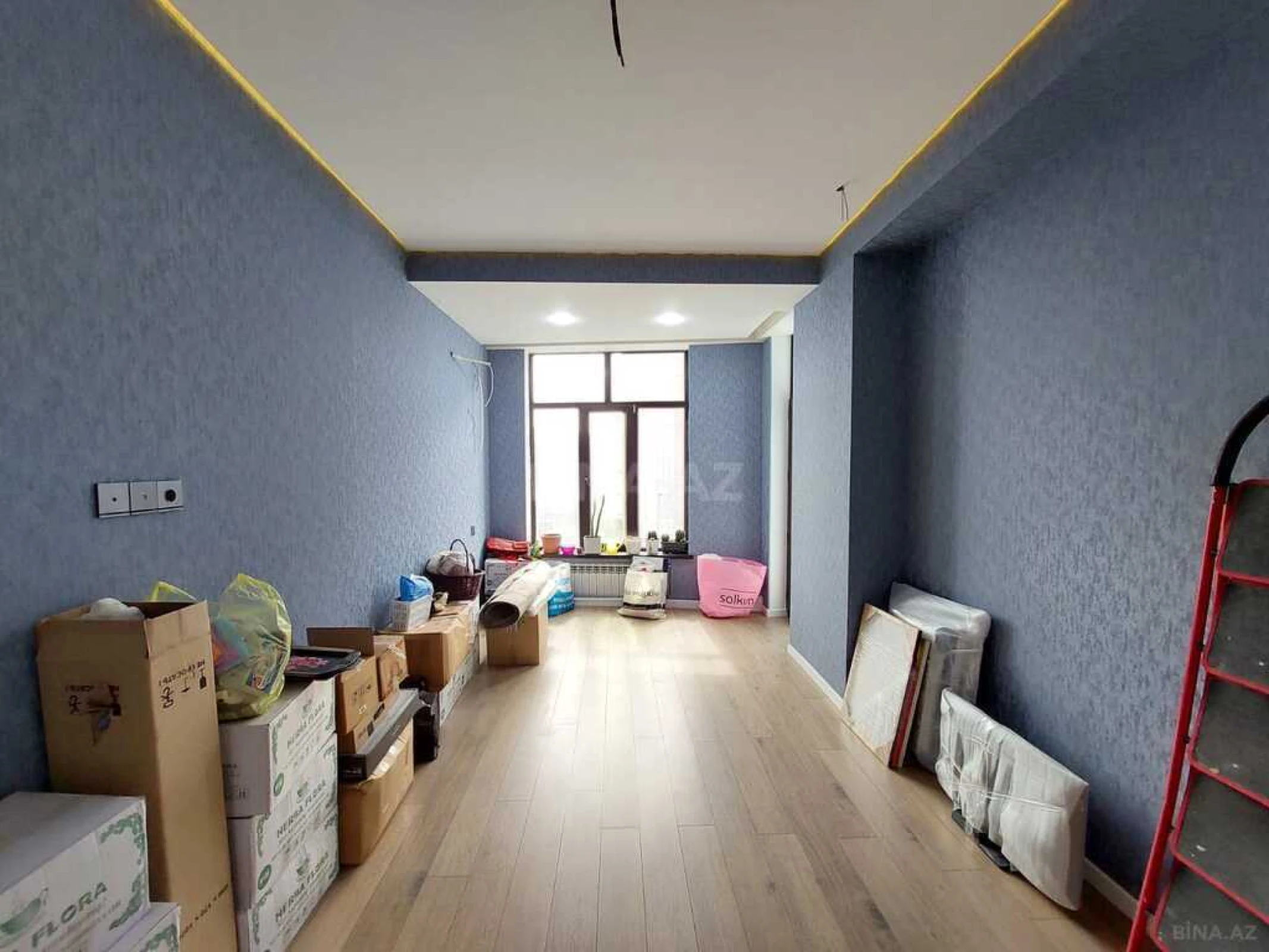 Satılır 3 otaqlı mənzil 102 m²