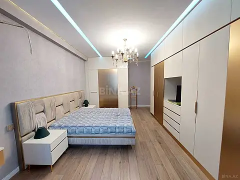 Satılır 3 otaqlı mənzil 102 m²