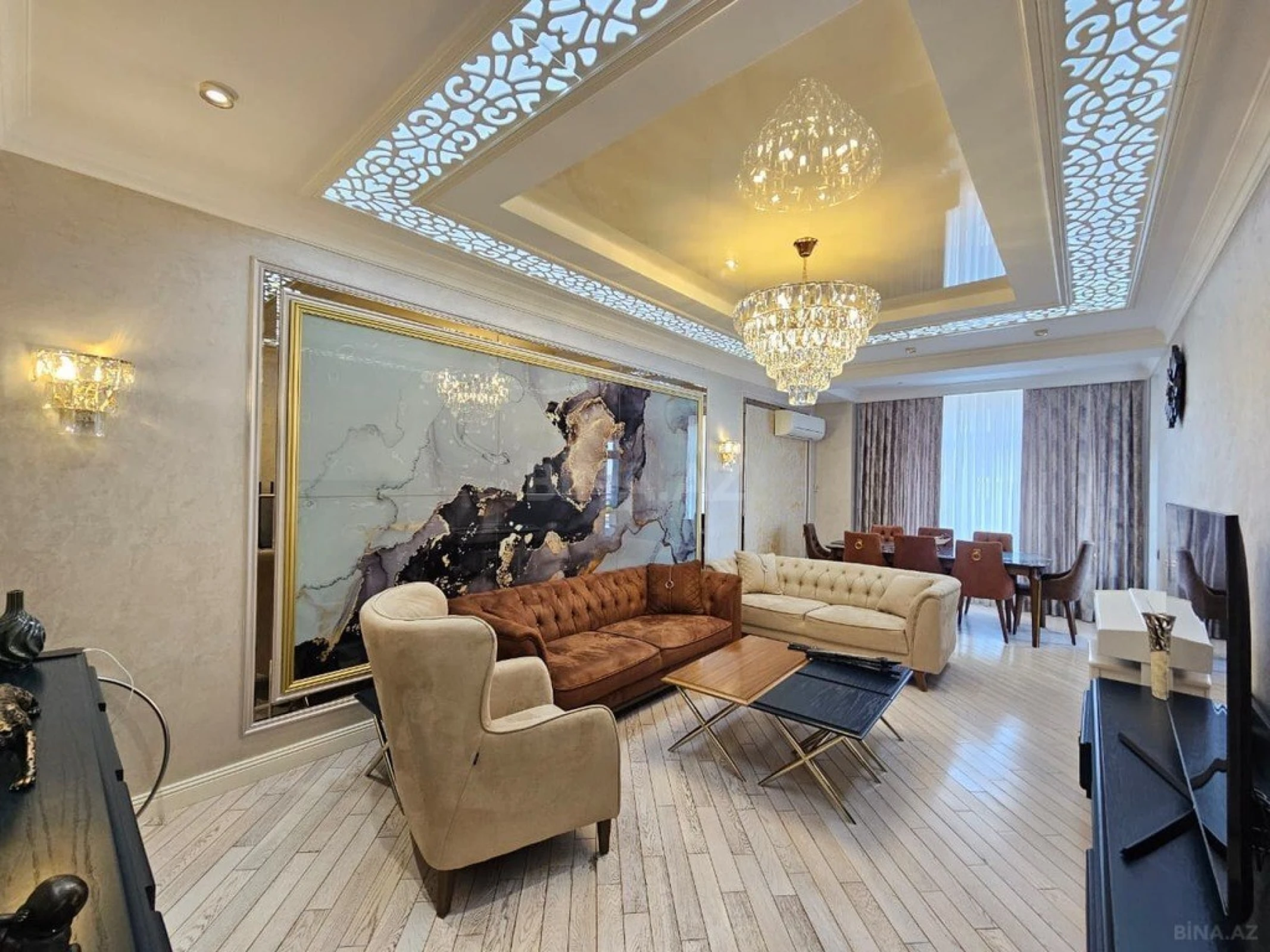 Satılır 4 otaqlı mənzil 170 m²