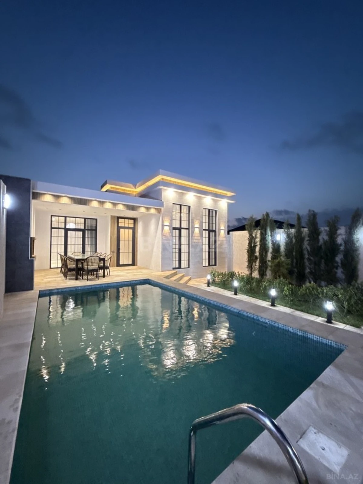 Satılır 4 otaqlı həyət evi 145 m²