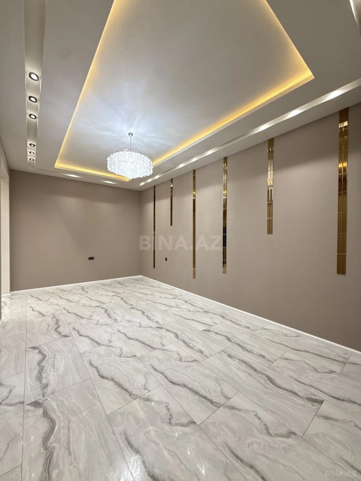 Satılır 4 otaqlı həyət evi 145 m²
