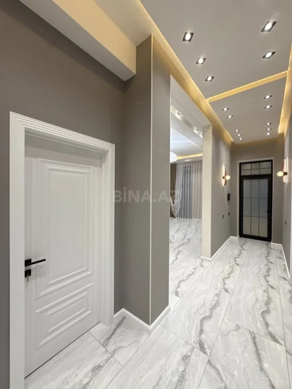 Satılır 4 otaqlı həyət evi 145 m²