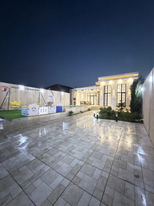 Satılır 4 otaqlı həyət evi 145 m²
