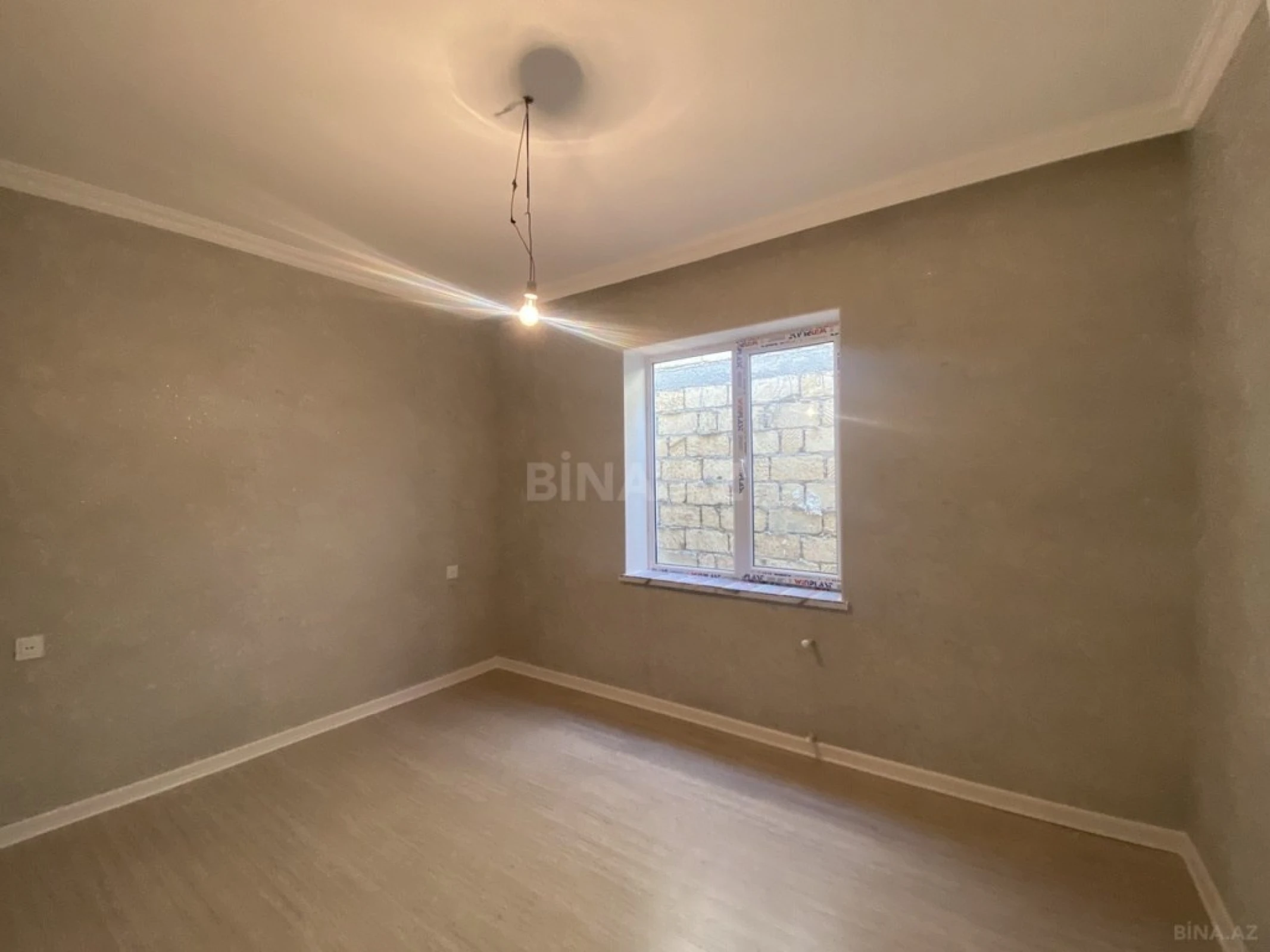 Satılır 4 otaqlı həyət evi 110 m²