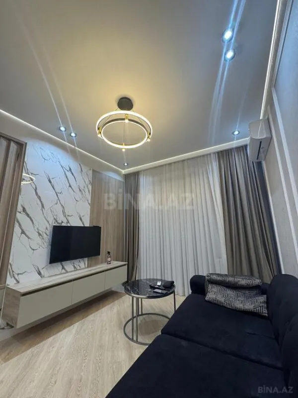 Kirayə verilir 2 otaqlı mənzil 70 m²