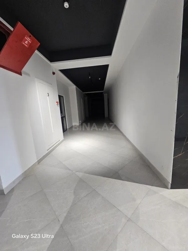 Satılır 3 otaqlı mənzil 146 m²