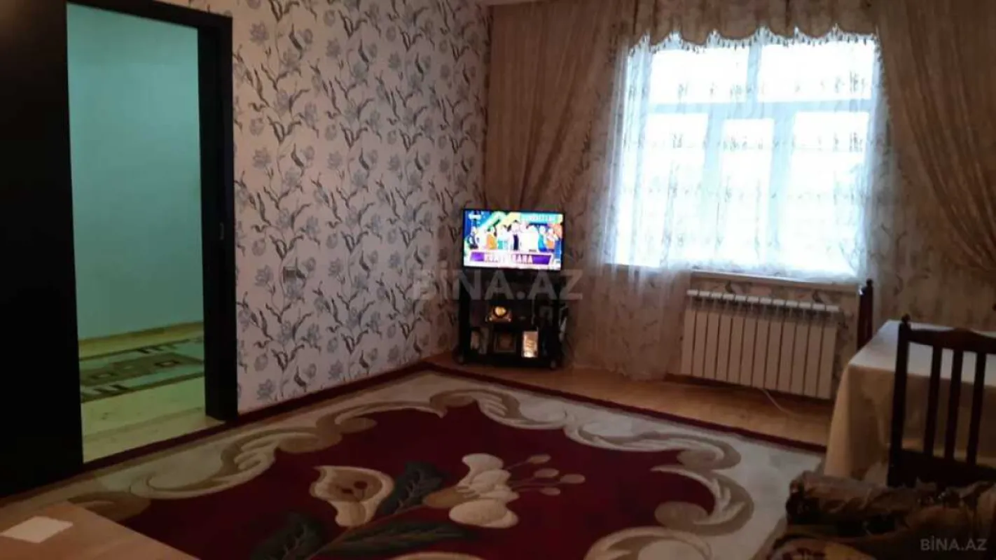 Satılır 3 otaqlı həyət evi 100 m²