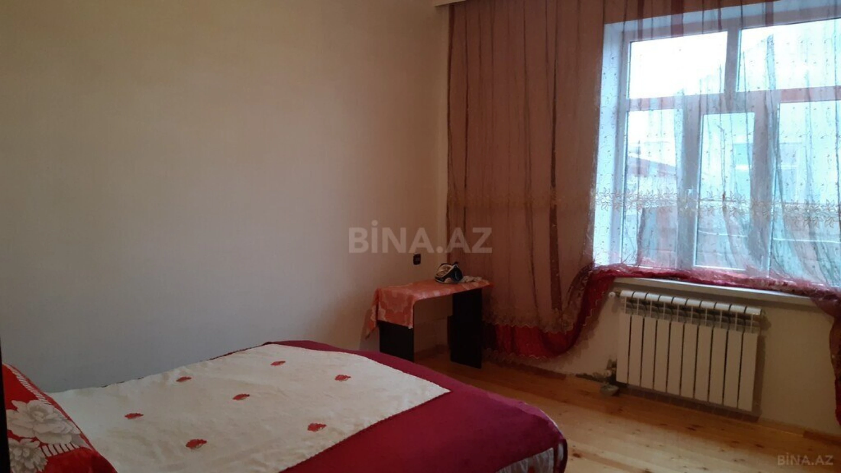 Satılır 3 otaqlı həyət evi 100 m²