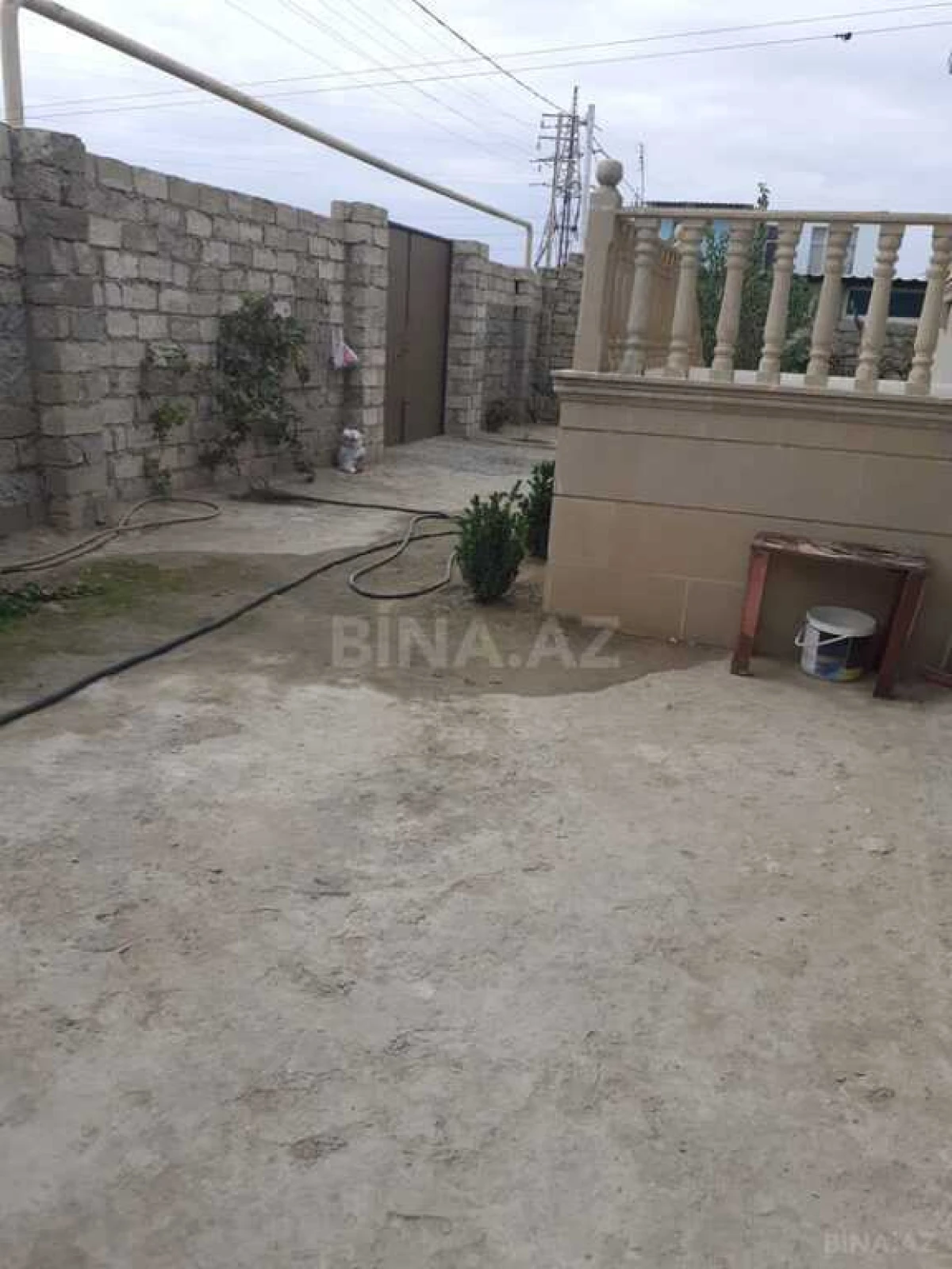 Satılır 3 otaqlı həyət evi 100 m²