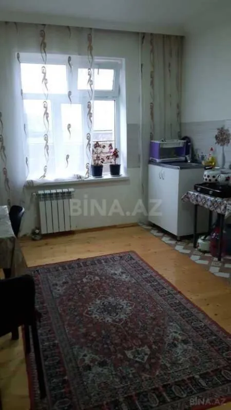 Satılır 3 otaqlı həyət evi 100 m²