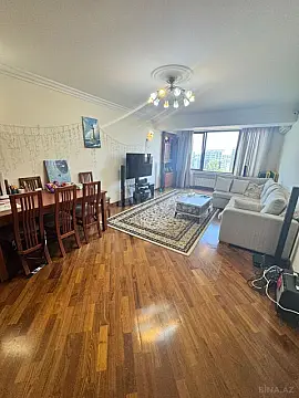 Satılır 4 otaqlı mənzil 142 m²