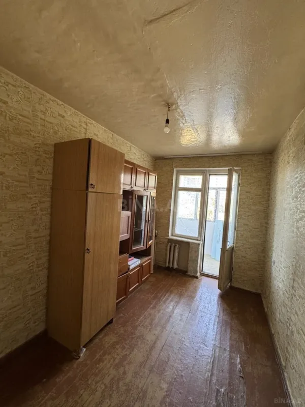 Satılır 3 otaqlı mənzil 90 m²