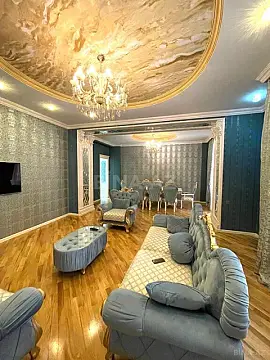 Satılır 4 otaqlı mənzil 185 m²