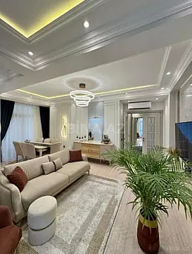 Satılır 3 otaqlı mənzil 126 m²