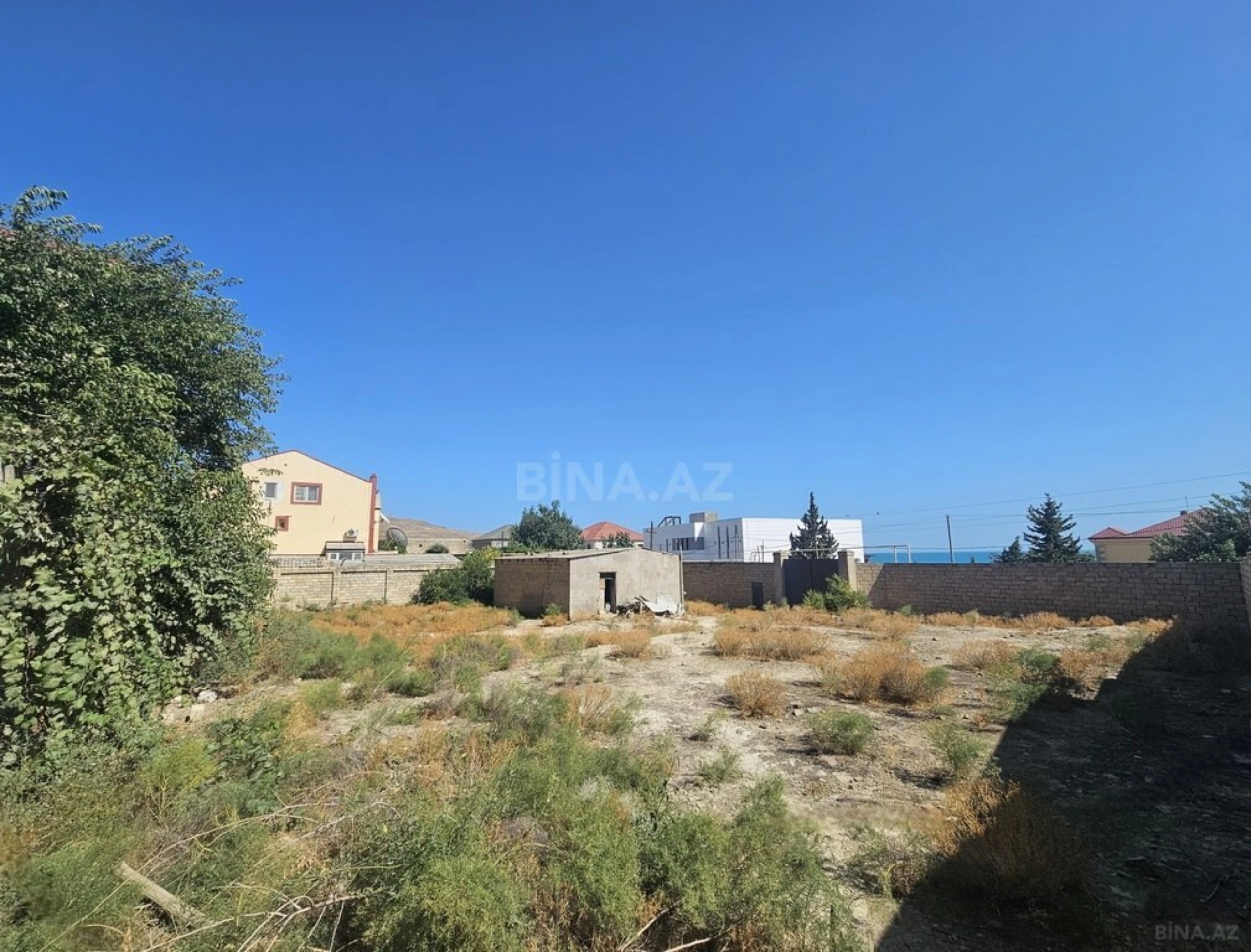 Satılır torpaq sahəsi 15 m²