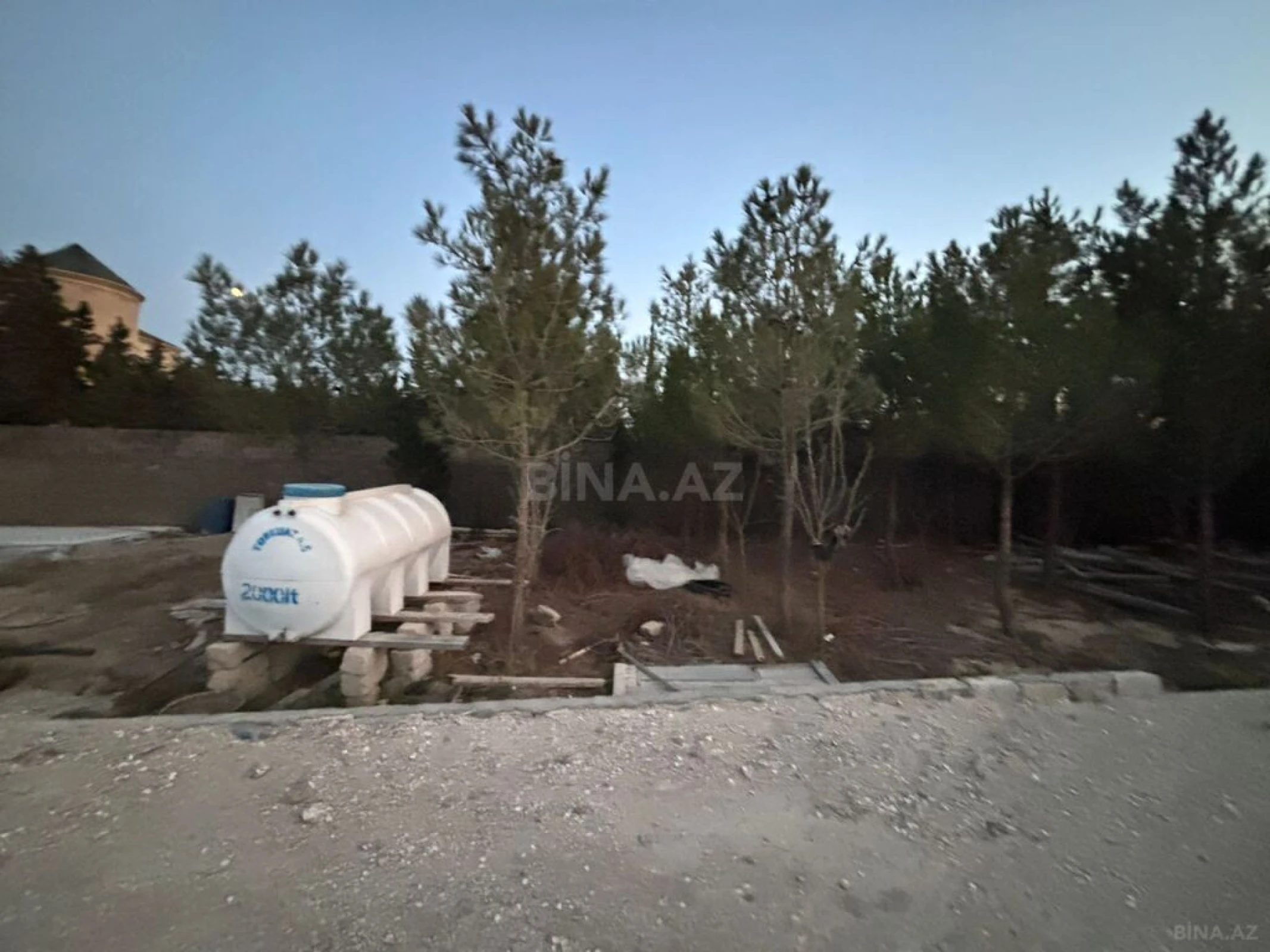 Satılır torpaq sahəsi 12 m²