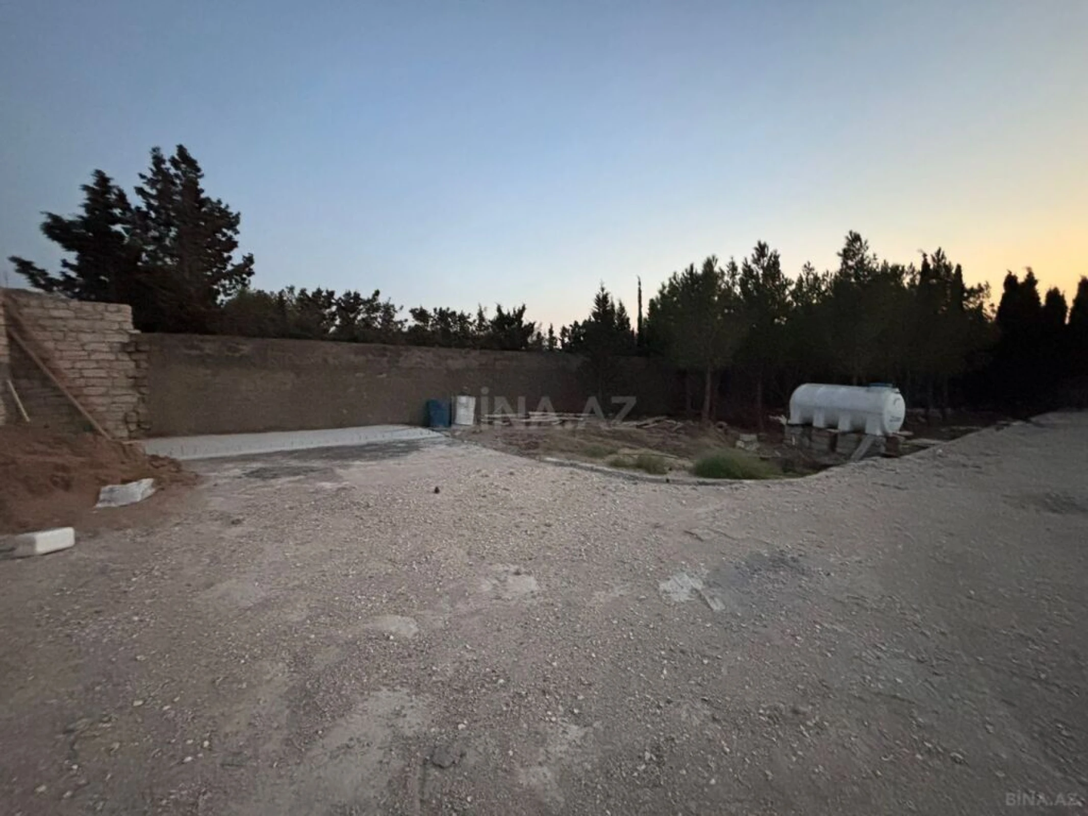 Satılır torpaq sahəsi 12 m²