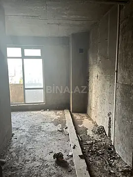 Satılır 4 otaqlı mənzil 148 m²