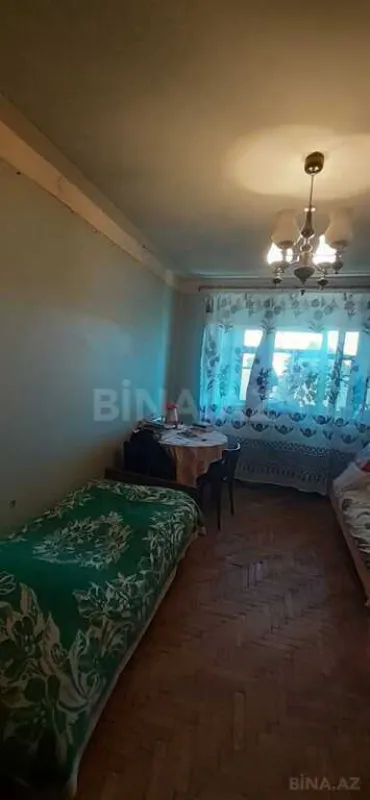 Satılır 4 otaqlı mənzil 110 m²